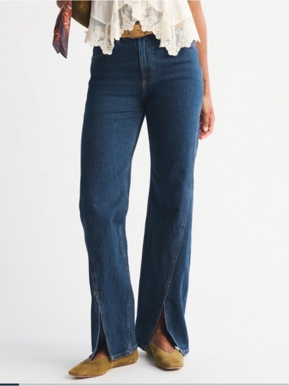Abercrombie Curve Love ’90s Relaxed High Rise Split Hem Jeans 34 Long
